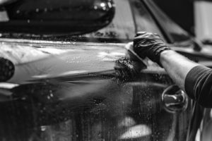Automatten und Autoteppiche richtig reinigen ⋆ Autopflege - Tipps & Ratgeber